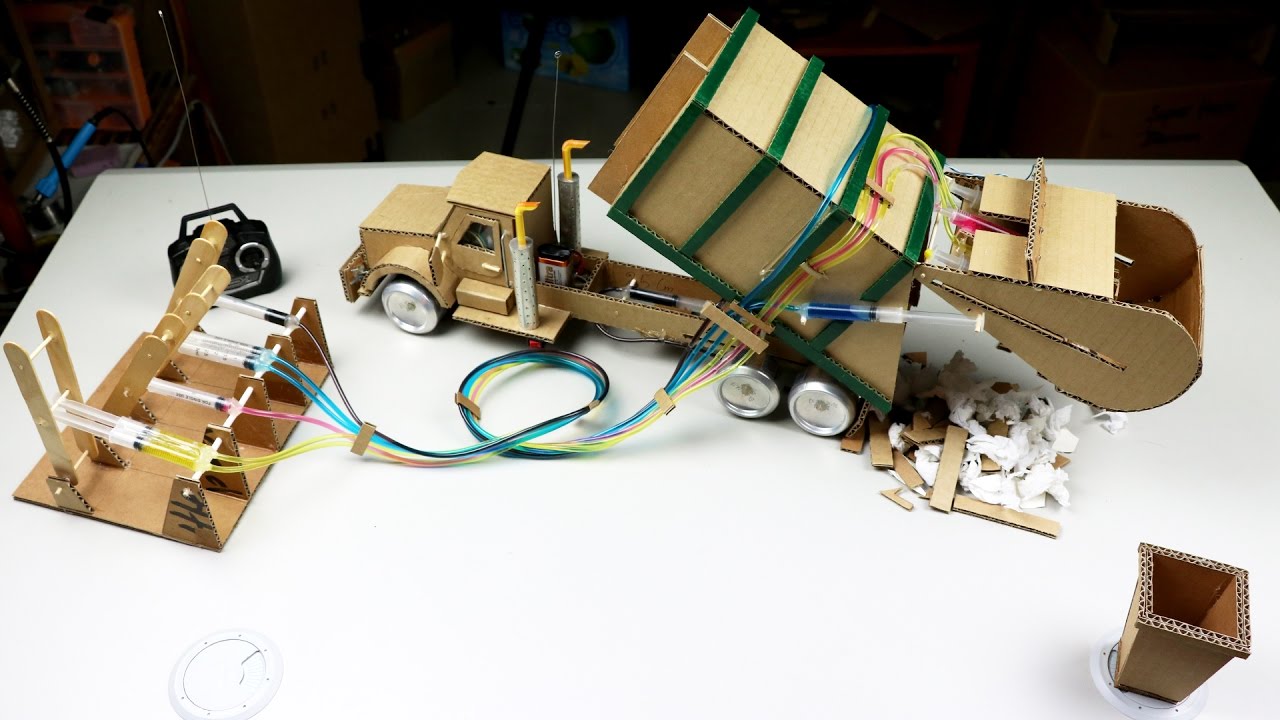 ساخت اسباب بازی ماشین حمل زباله ( هیدرولیکی ) آموزش ساخت - اسباب بازی - ساخت - ماشین کنترلی - کامیون کنترلی
