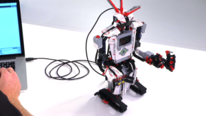 ربات - آکرومارکت - تکنولوژی