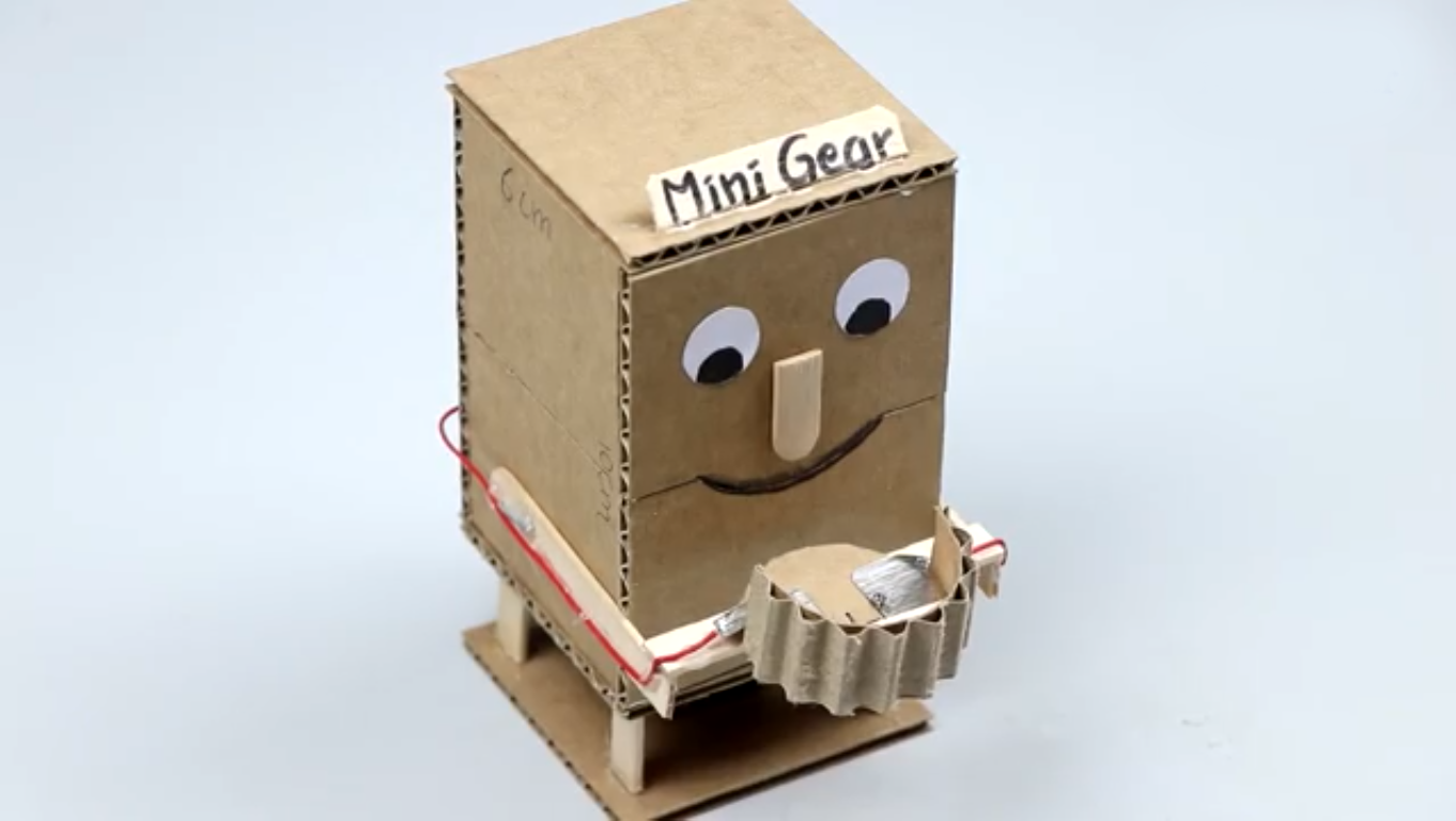 ساخت روبات سکه‌خوار-آدم‌واره-ماشین انسان‌نما-اسباب‌بازی-بازیچه