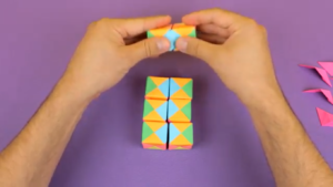 ساخت مکعب جادویی با کاغذ رنگی-روبیک-معما-اسباب‌بازی-کاردستی-سرگرمی-بازی‌های فکری-اوریگامی